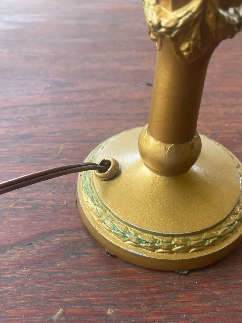 Art Deco Reverse Painted Shade Original Gold Leaf Base Boudoir Lamp - As Is